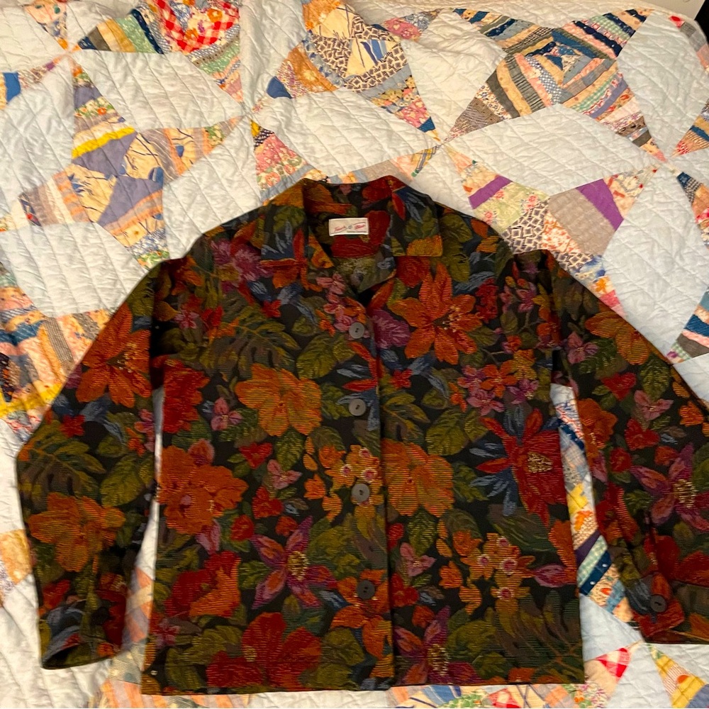 Vintage floral jacket size s/m